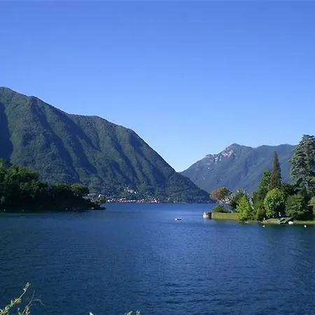 Imelde Sul Lago Lägenhet Mezzegra
