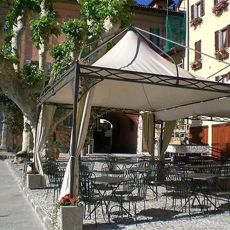 Imelde Sul Lago